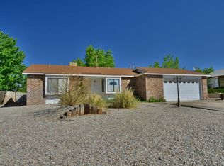 577 Apache Loop SW, Rio Rancho, NM 87124