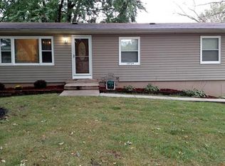 10724 N McGee St, Kansas City, MO 64155
