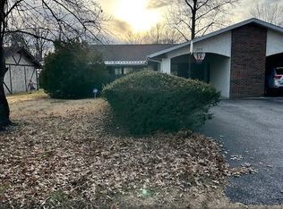 205 Britanna Dr, Swansea, IL