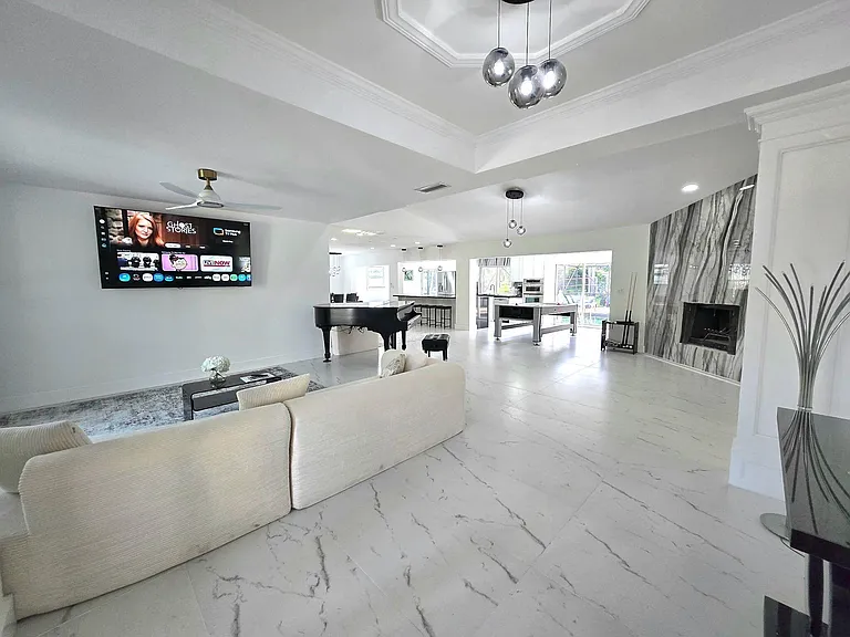 12231 Areaca Dr — Photo 25