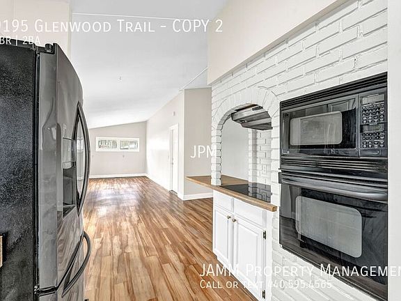 5th image of 9195 Glenwood Trl #2
