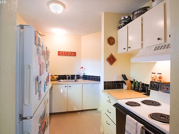 5th image of 6835 SW Capitol Hill Rd APT 29