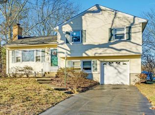 2 Nautilus Dr, Leonardo, NJ 07737