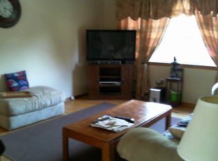 208 Daniel Rd, Hamden, CT 06517