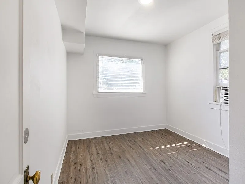 115 South 1000 East, Unit Front — Photo 3