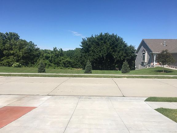 2nd image of 614 Carlton Dr