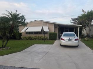 7365 SE Independence Ave, Hobe Sound, FL 33455