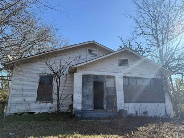 817 S Walnut St, Pine Bluff, AR 71601