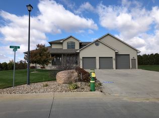 245 Killarney Dr, Jesup, IA 50648