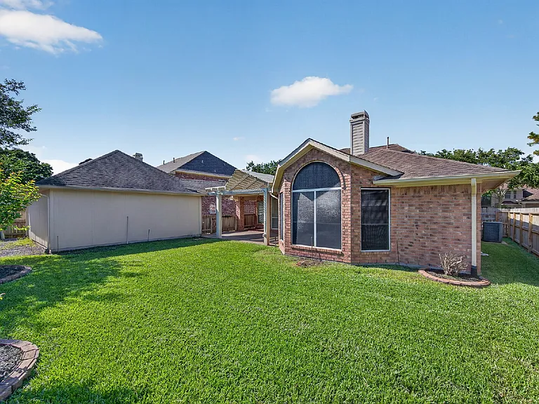3918 Abbeywood Dr — Photo 29