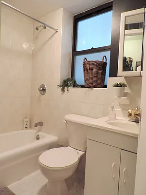 Rented by J Misrahi Realty Corp | media 33