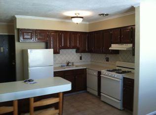 10 N End Dr, Secaucus, NJ 07094