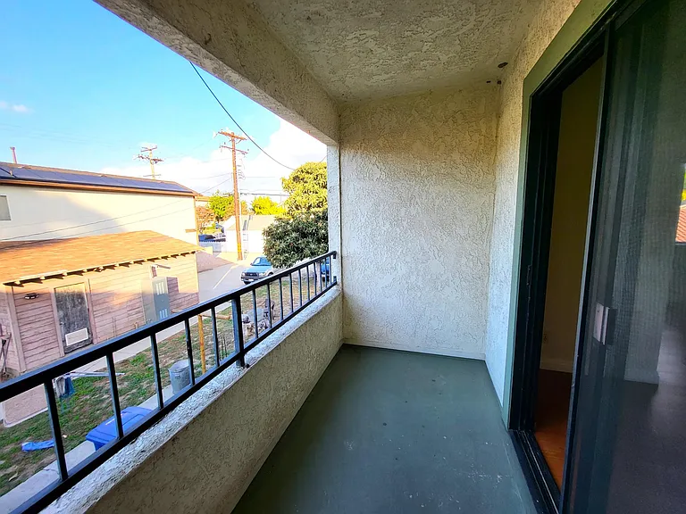 10888 Walnut St #8 — Photo 22