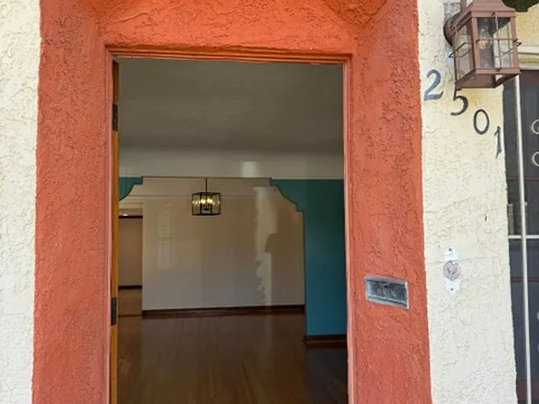 Eucalyptus 2501 & 25th St 455 — Photo 3