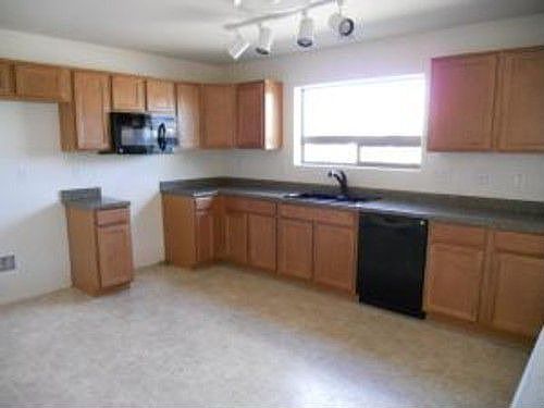 3rd image of 38307 N Sandy Dr