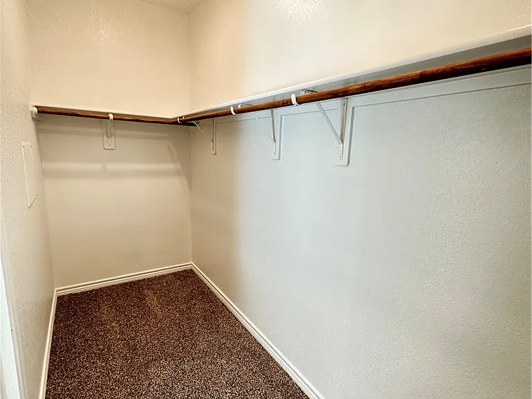 1119 Patriot Dr — Photo 18