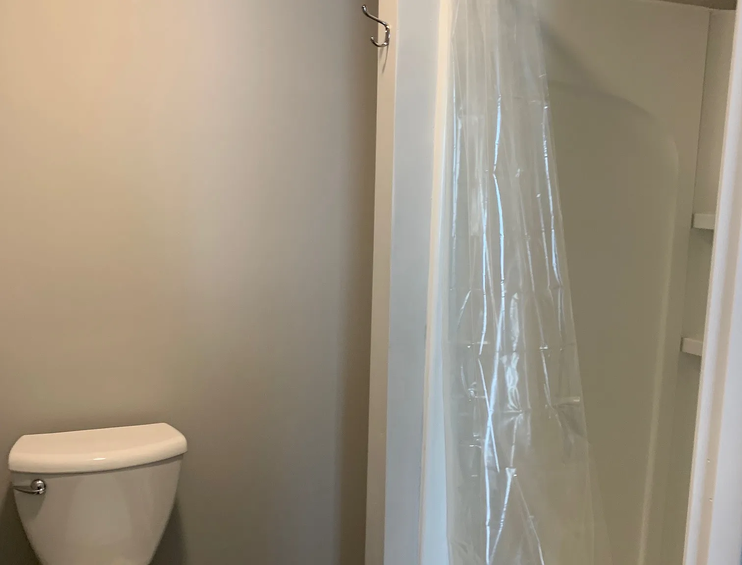 1413 East Washington Street — Photo 4