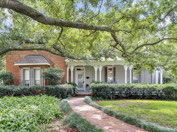 261 E 57th St, Cut Off, LA 70345