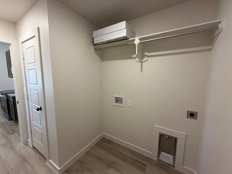 1313 Saratoga Ave — Photo 9