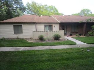 952 Skyline Dr, Coram, NY 11727
