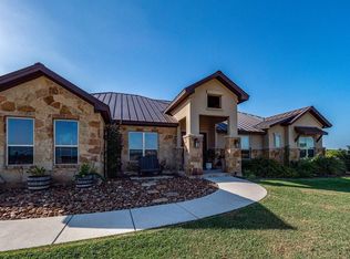 290 Little El Paso Rd, Martindale, TX 78655
