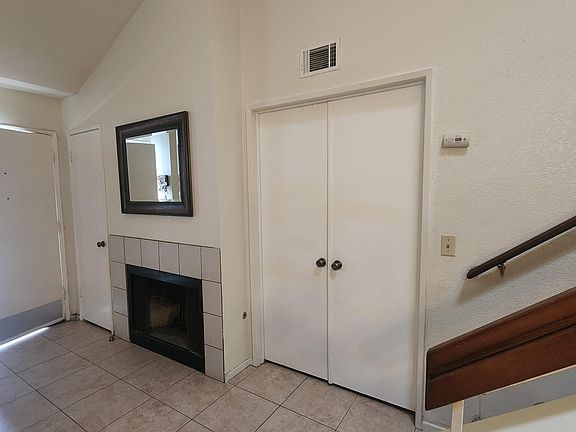 3rd image of 220 E Grant St Unit 63