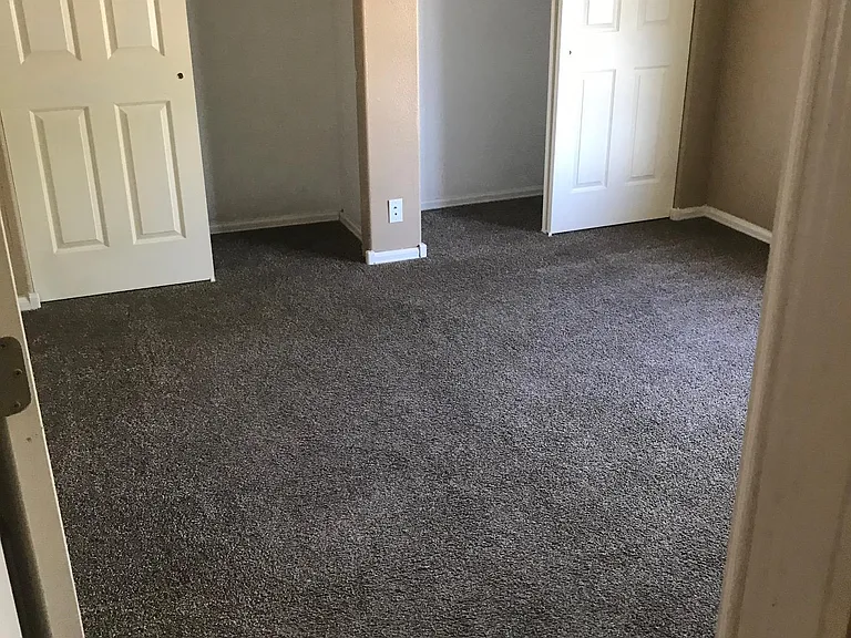 2933 Bunting Ave — Photo 5