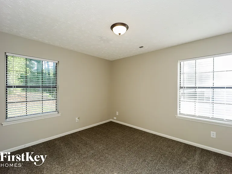 3383 Dale Ct — Photo 9