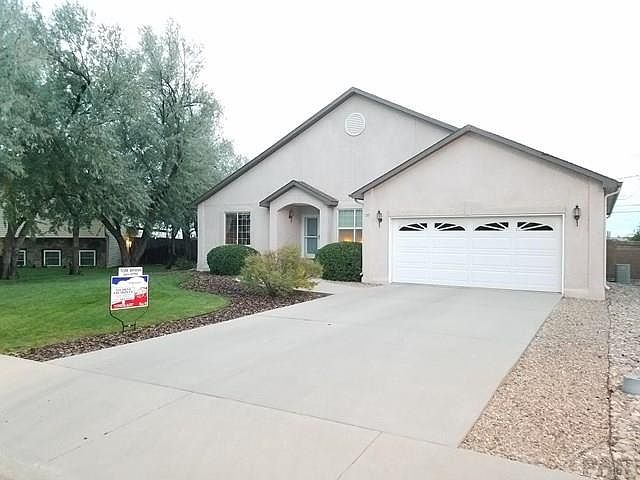 1st image of 30 Chaparral Cir