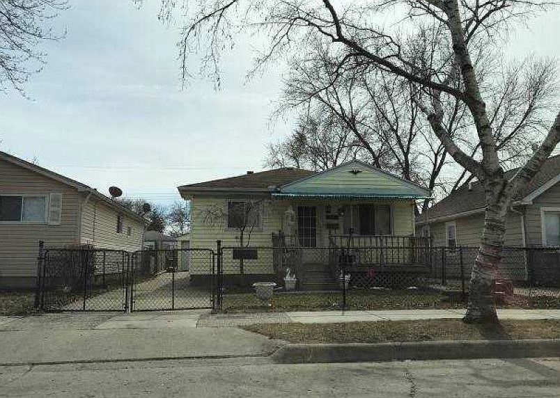 1st image of 11092 Essex Ave