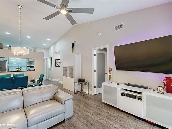 4th image of 3052 S Oakland Forest Drive #2104