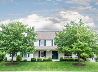 740 Chaucer Ln, Tipp City, OH 45371