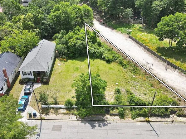 715 N 8th Street, Wilmington, NC 28401