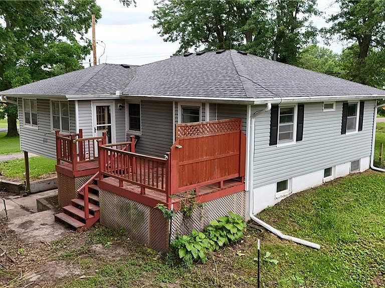 Listing photo 5
