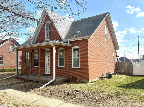 1318 Avenue D, Fort Madison, IA 52627