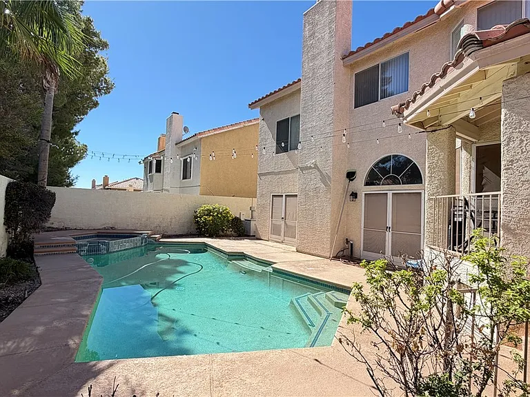 8300 Tivoli Cove Dr — Photo 19