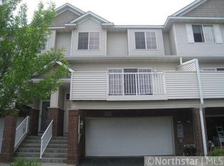 7641 Ponds Edge Path, Savage, MN 55378