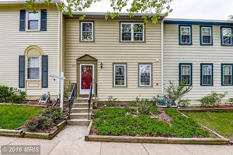 1st image of 8373 Stationhouse Ct