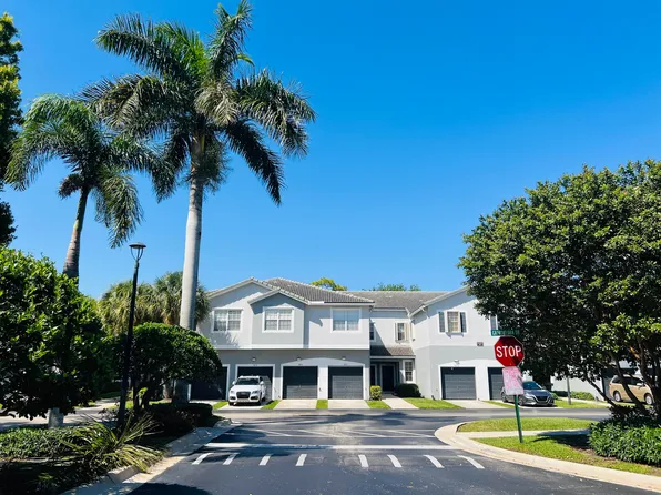 3025 Grandiflora Dr, Greenacres, FL 33467