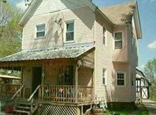 19 Franklin St, Franklinville, NY 14737