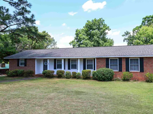 615 Wendover Ter, Anniston, AL 36206
