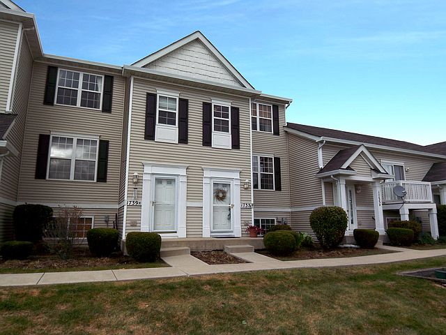 1st image of 1737 Fieldstone Dr N #1737
