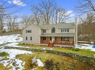 21 Drew Ln, Carmel, NY 10512