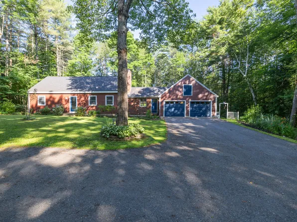 185 Pond Road, Manchester, ME 04351