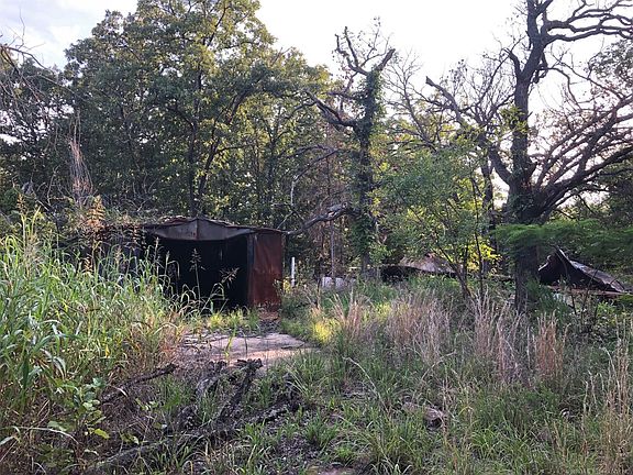 4th image of 20664 W Hickory Dr