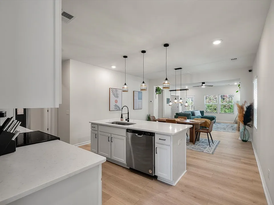 181 Surfbird Rd
