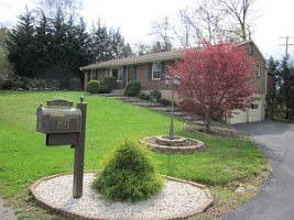 1st image of 4627 Hazel Dr