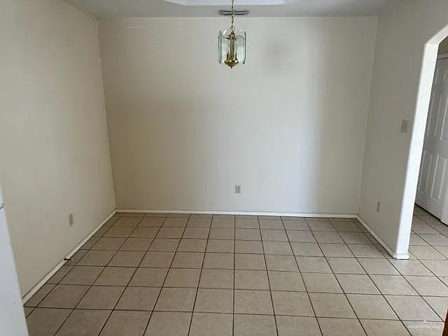 2 bed, 2.0 bath, 1000 sqft, $825 — Photo 4
