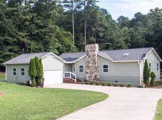 6593 Old Garrett Rd, Buford, GA 30518