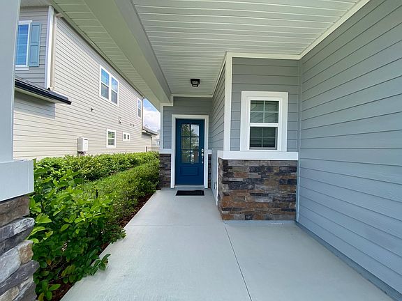 2nd image of 142 Mosaic Park Ave